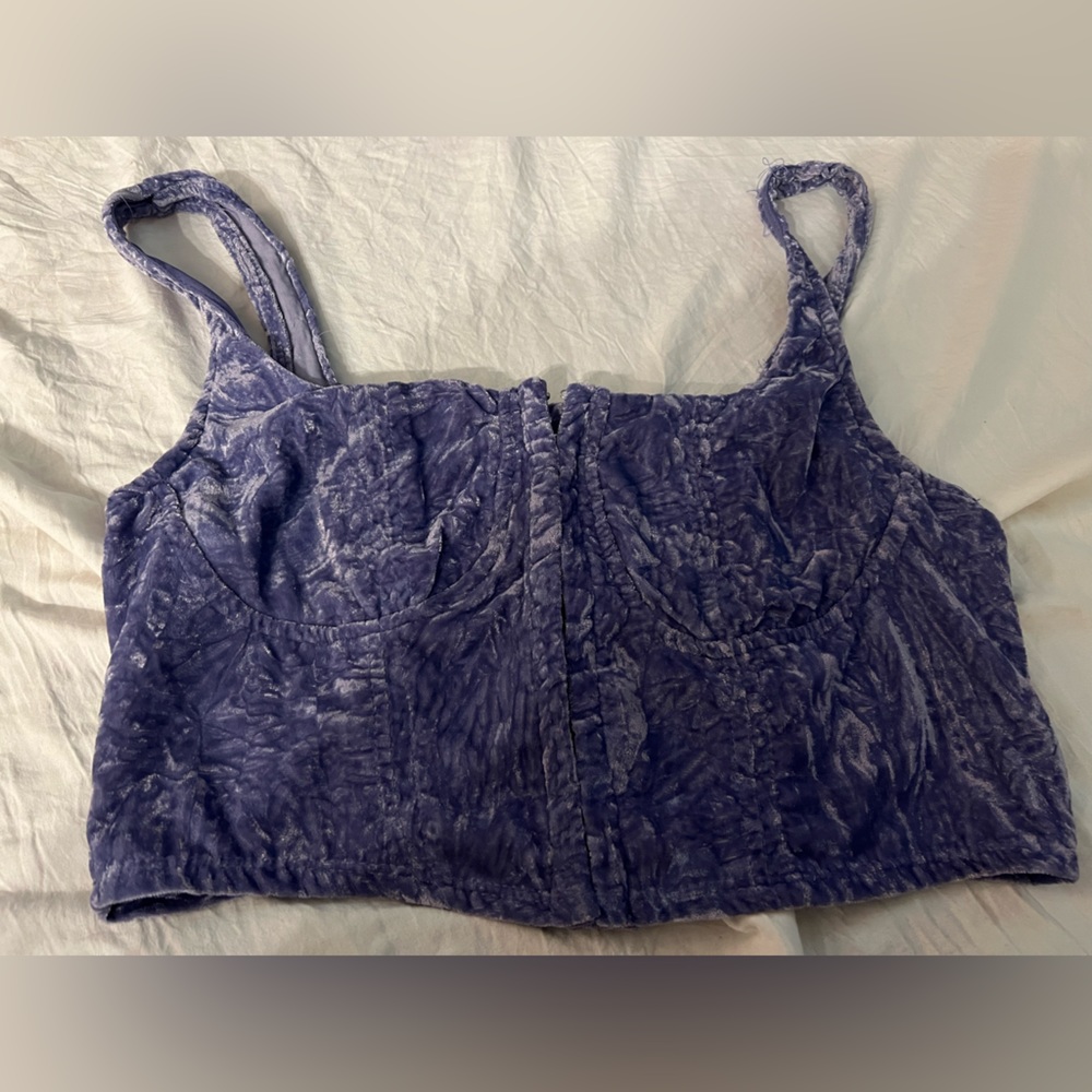 Crop top purple size small